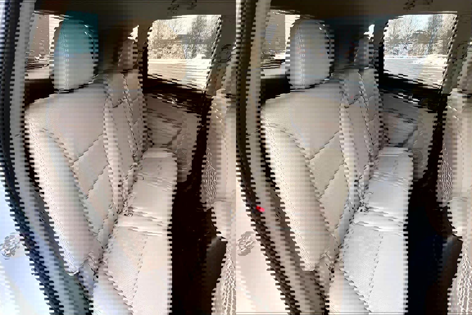 Used 2014 Kia Sorento LX image 19