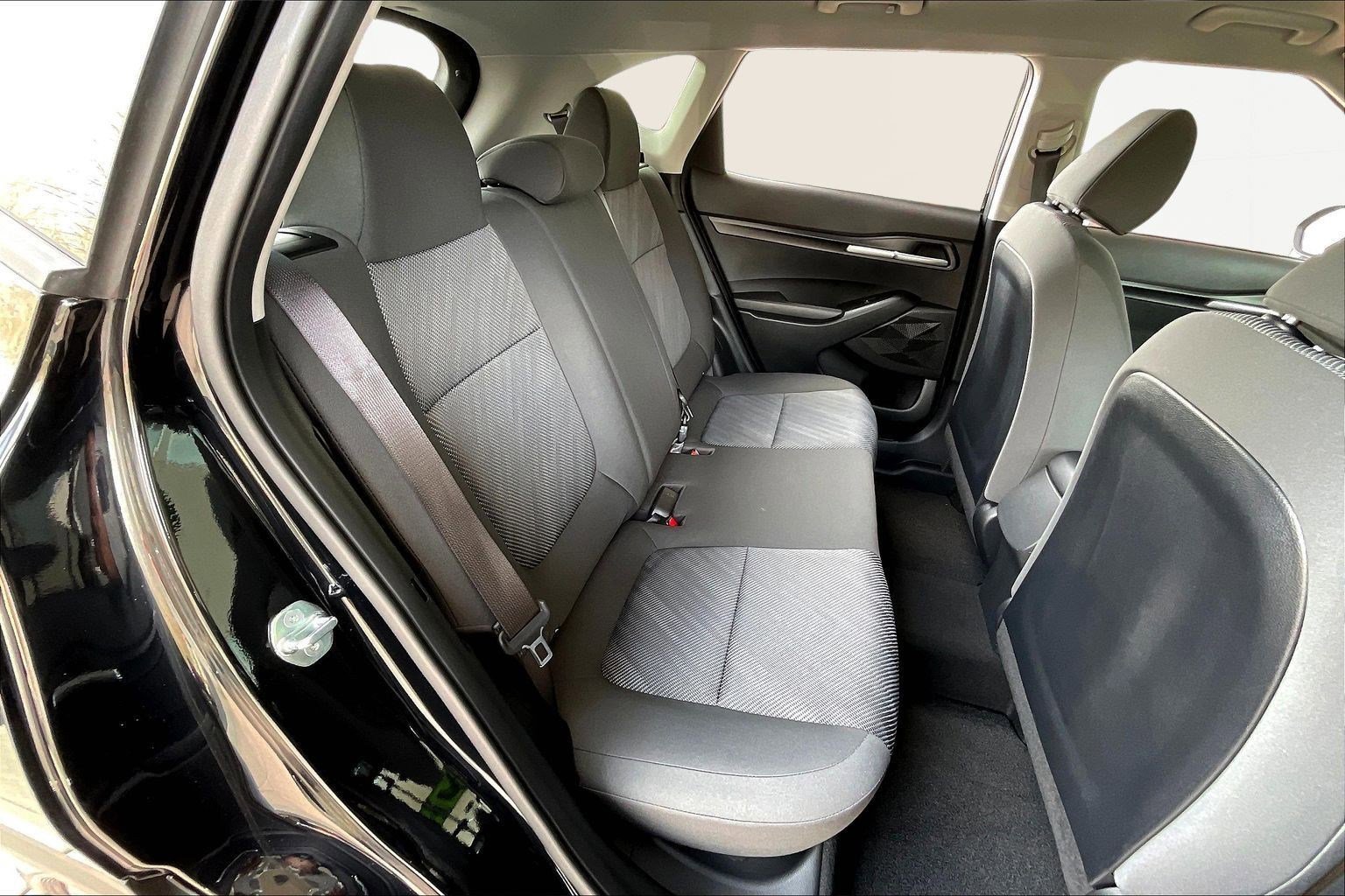 Used 2023 Kia Seltos LX image 24