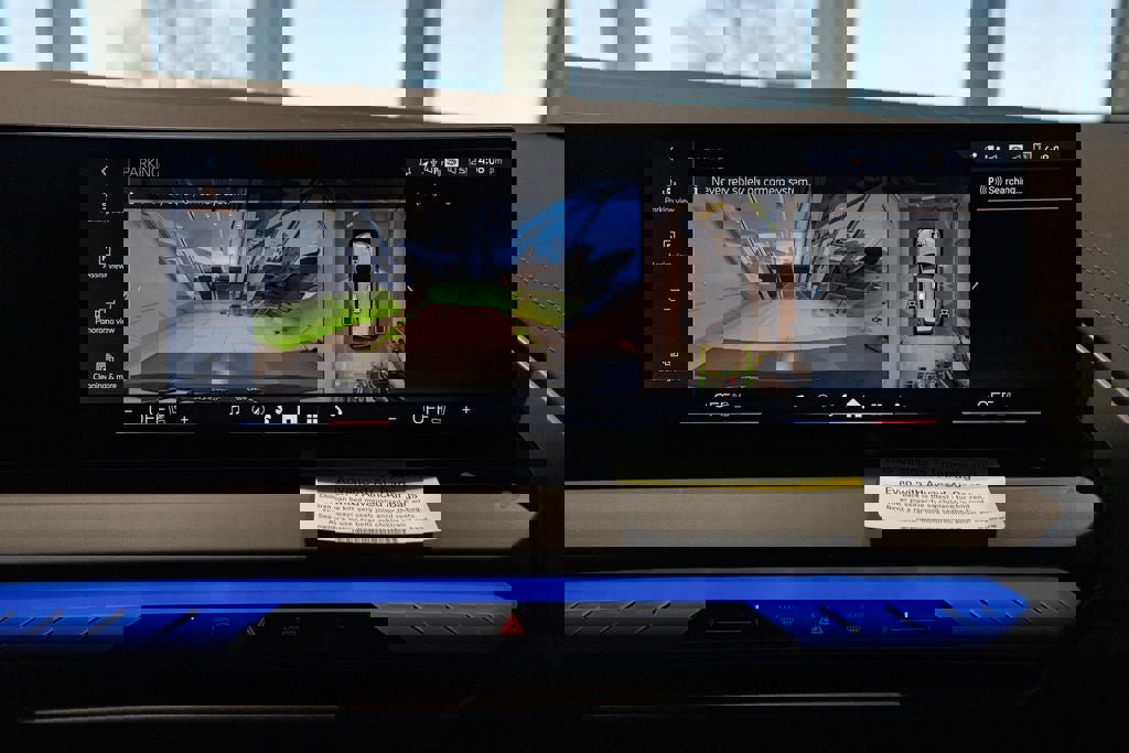 New 2026 BMW X3 xDrive30 w/ Premium Package image 24