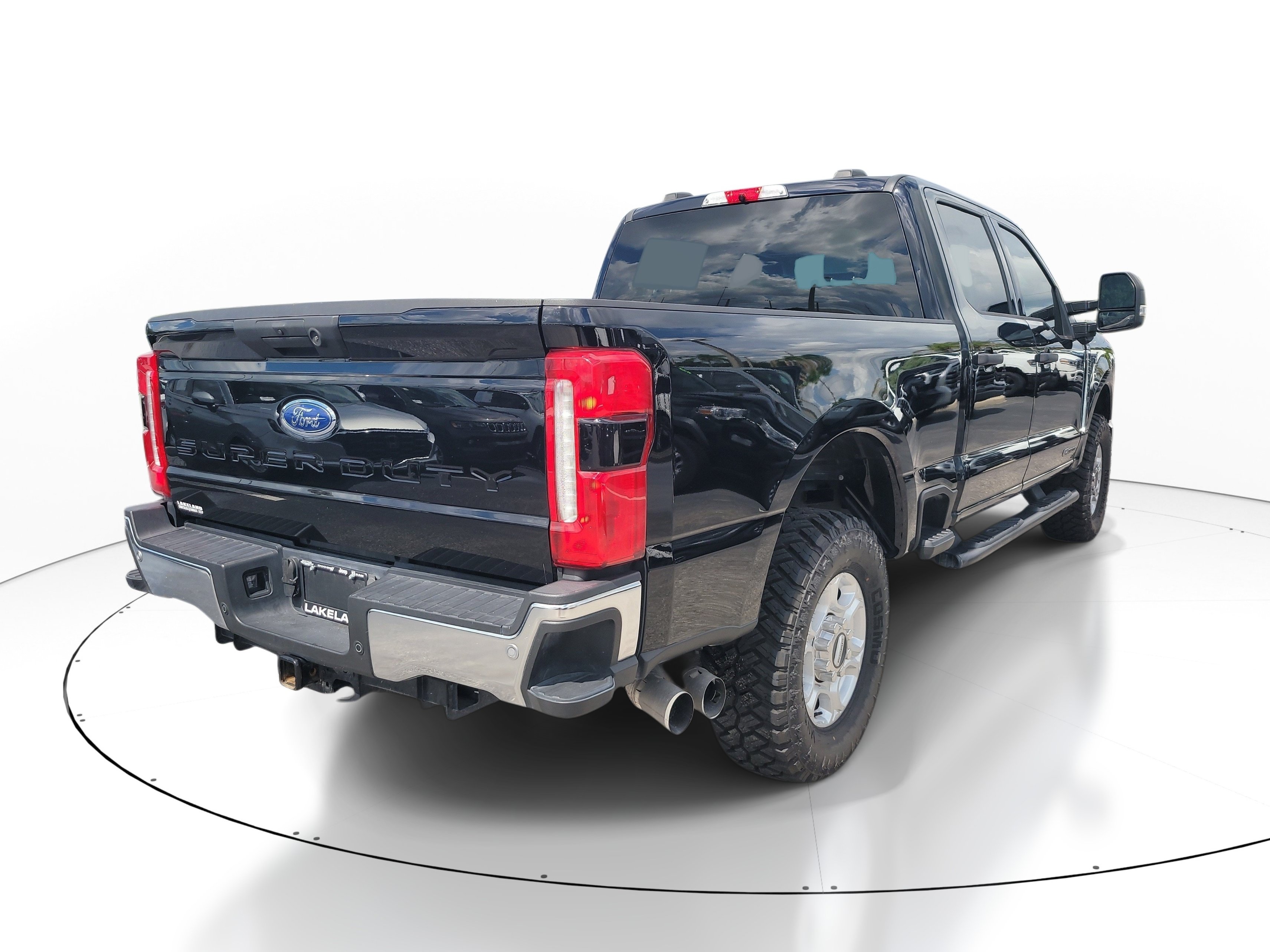 Used 2025 Ford F250 XLT w/ 360-Degree Camera Package AWD/4WD image 4