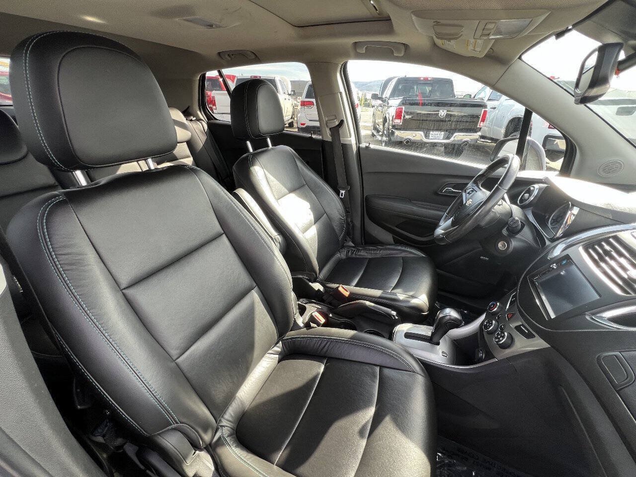 Used 2016 Chevrolet Trax LTZ AWD/4WD image 7
