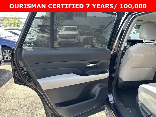 Used 2024 Toyota Grand Highlander Limited AWD/4WD image 18