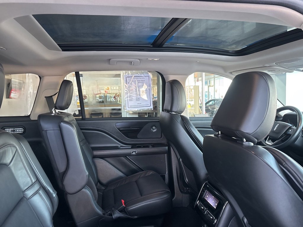 Used 2024 Lincoln Aviator Reserve image 36