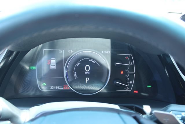 Used 2025 Lexus ES 300h w/ Premium Package FWD image 20