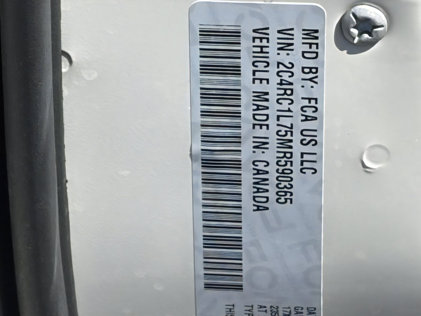 Used 2021 Chrysler Pacifica Touring-L w/ Uconnect Theater Family Group FWD image 36