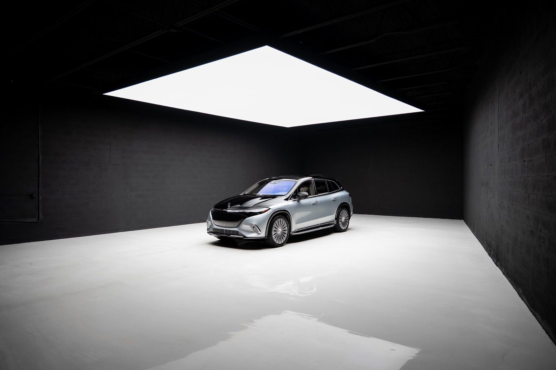 Used 2024 Mercedes-Benz Maybach EQS 680 4MATIC image 84