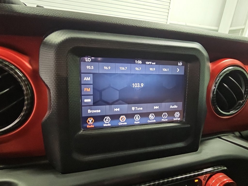 Used 2021 Jeep Wrangler Unlimited Rubicon AWD/4WD image 15