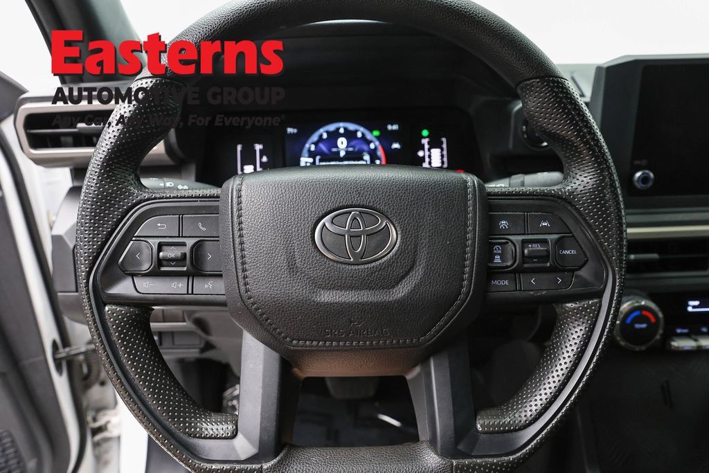 Used 2025 Toyota Tacoma SR RWD image 10
