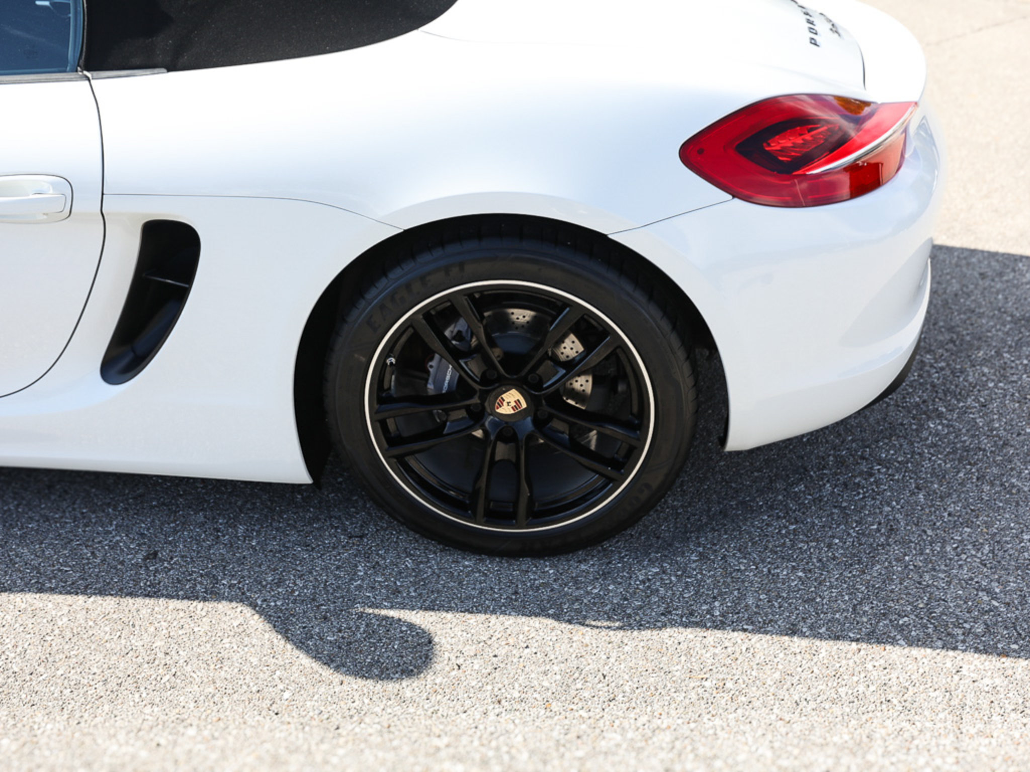 Used 2015 Porsche Boxster RWD image 3