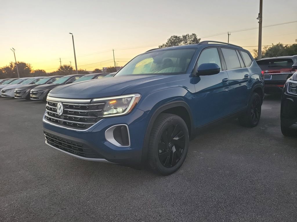 New 2026 Volkswagen Atlas SE image 3