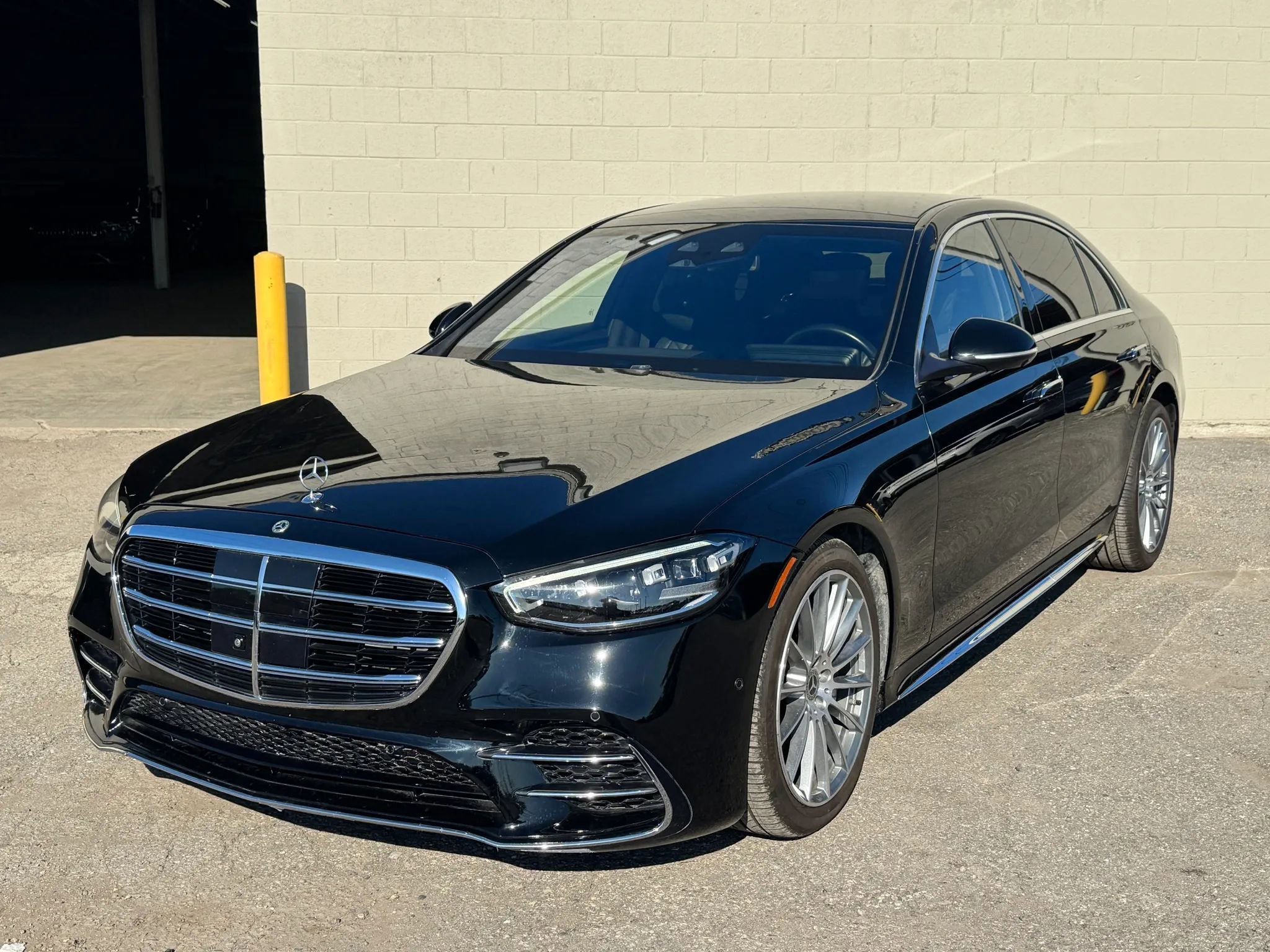 Used 2022 Mercedes-Benz S 580 4MATIC Sedan w/ AMG Line Package