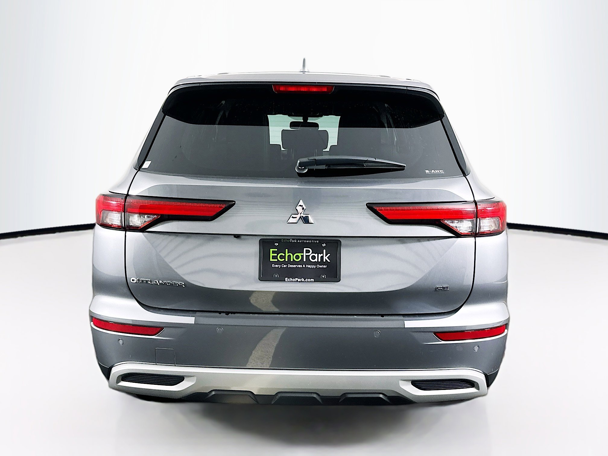 Used 2023 Mitsubishi Outlander SE image 7