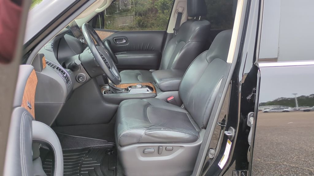 Used 2021 Nissan Armada SL image 11