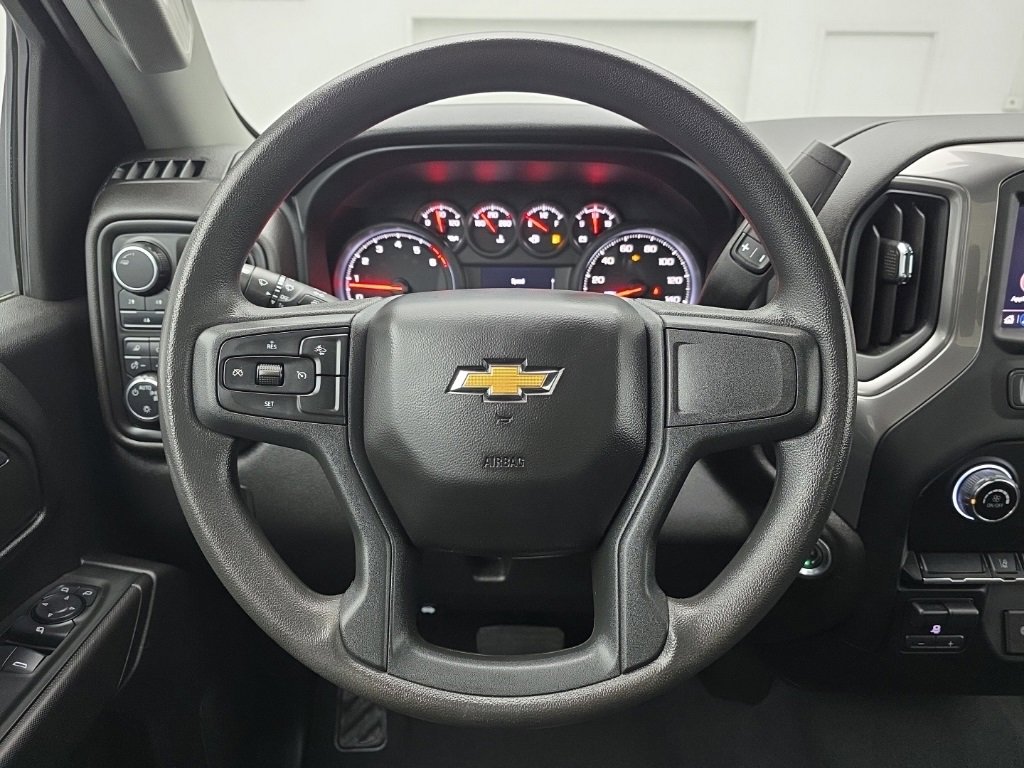 Used 2025 Chevrolet Silverado 2500 W/T image 24