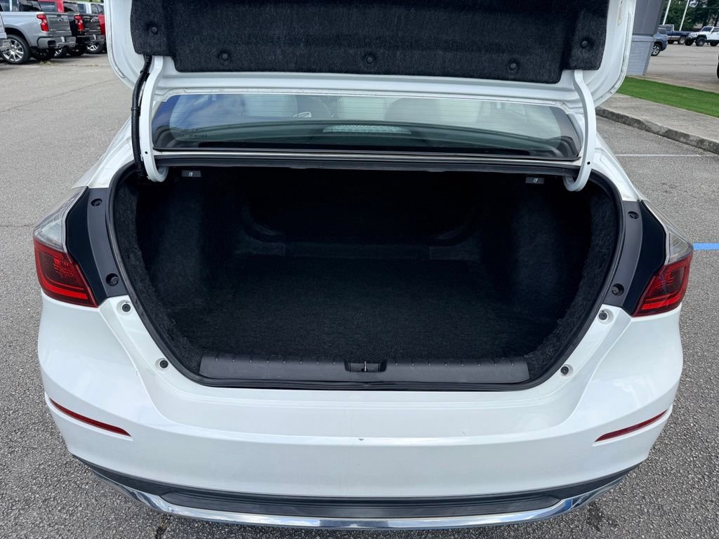 Used 2019 Honda Insight Touring image 17