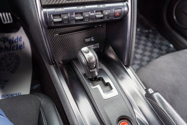 Used 2016 Nissan GT-R Premium image 28