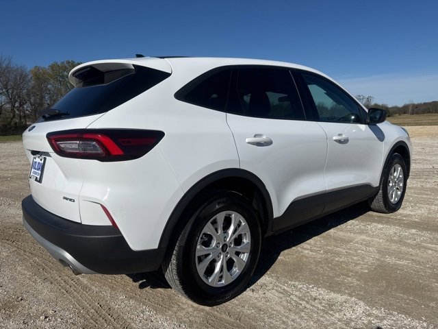 Used 2025 Ford Escape Active image 5