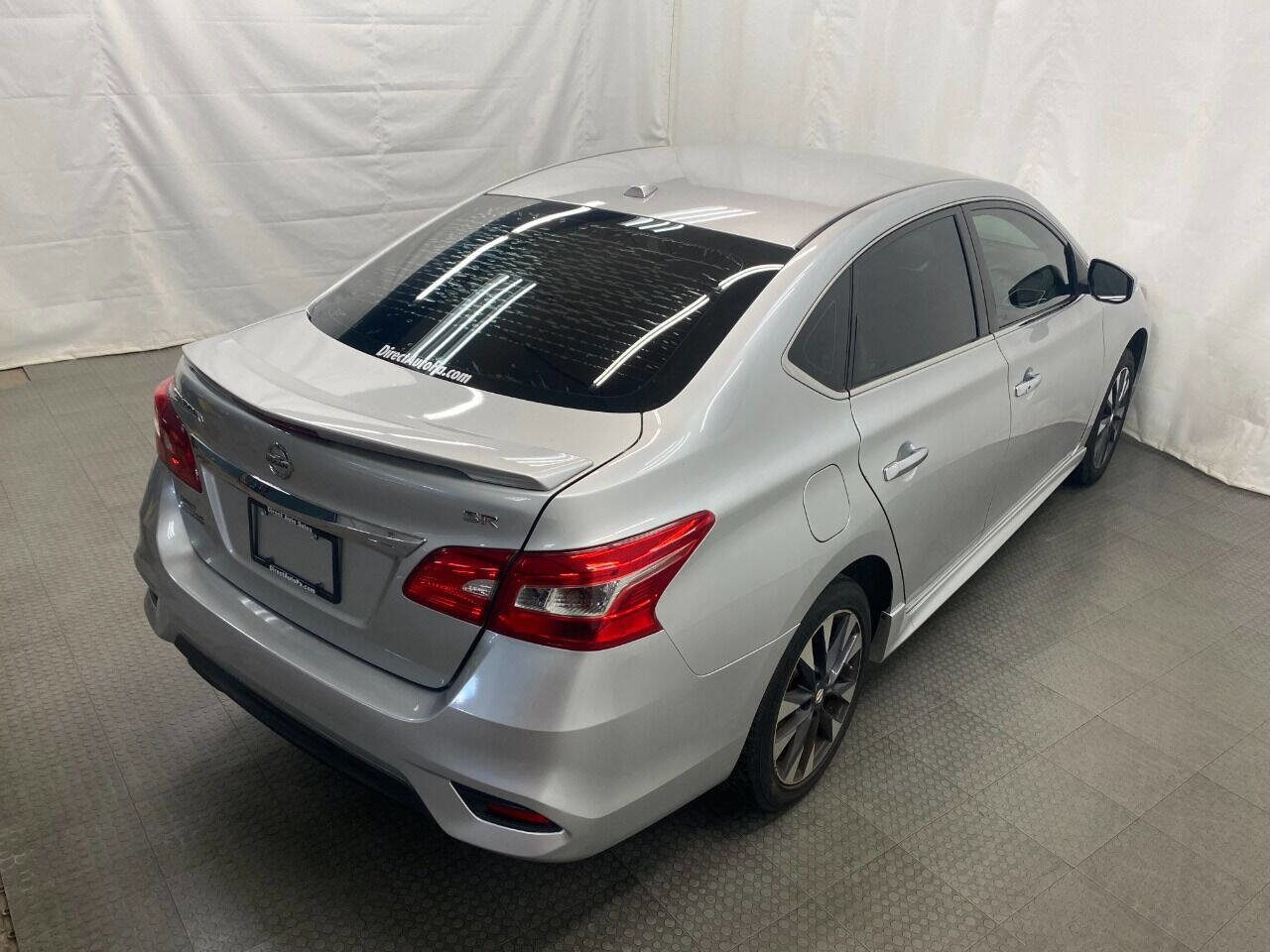 Used 2016 Nissan Sentra SR FWD image 10