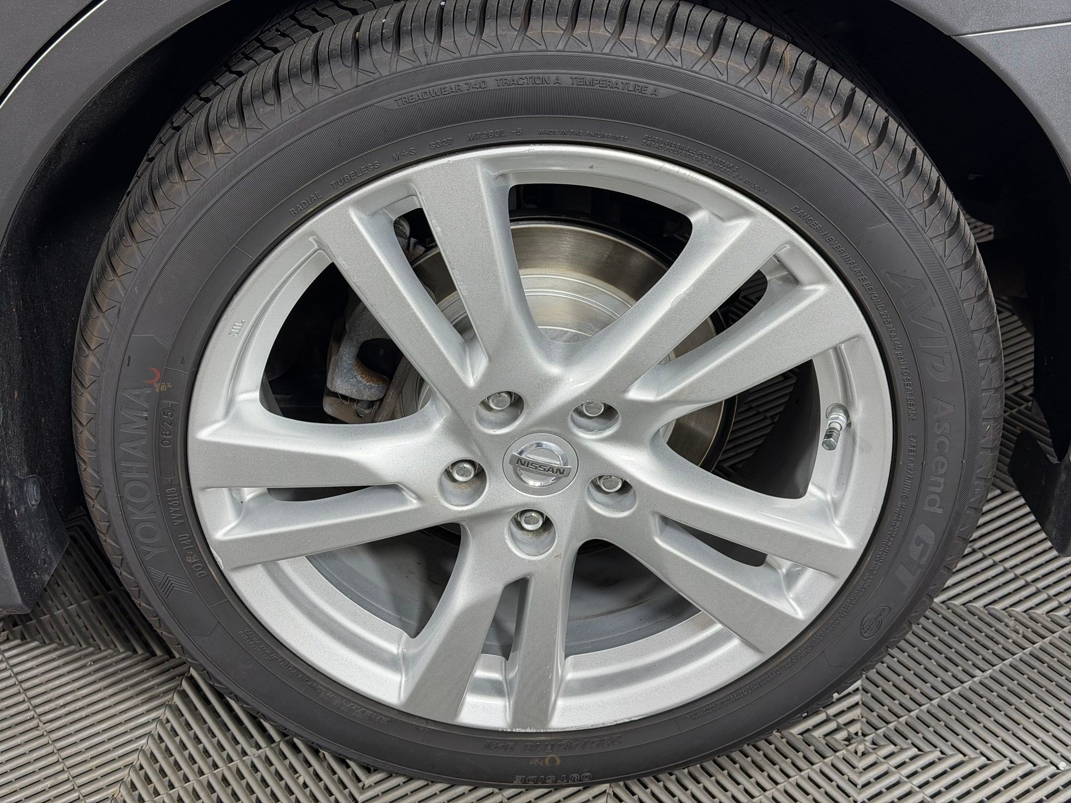 Used 2015 Nissan Altima 3.5 SL FWD image 13