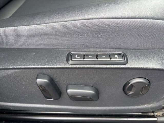 Used 2023 Volkswagen ID.4 Pro S AWD/4WD image 15