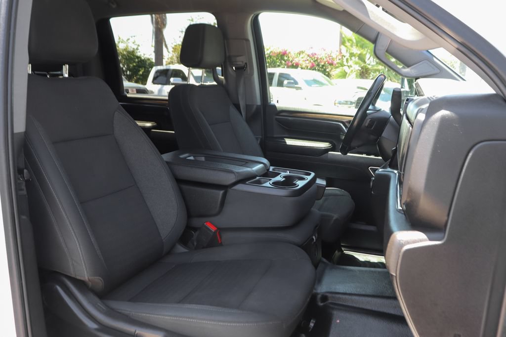 Used 2024 Chevrolet Silverado 3500 LT w/ Convenience Package AWD/4WD image 37