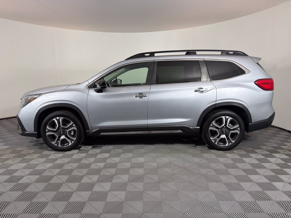 Used 2024 Subaru Ascent Touring AWD/4WD image 6