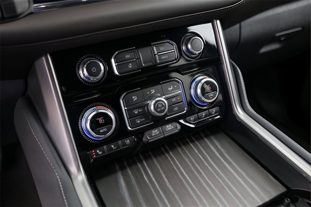 Used 2023 GMC Yukon XL Denali w/ Max Trailering Package image 18