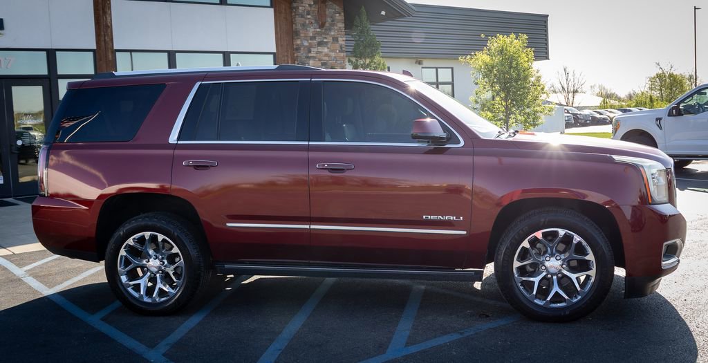 Used 2016 GMC Yukon Denali w/ Open Road Package image 10