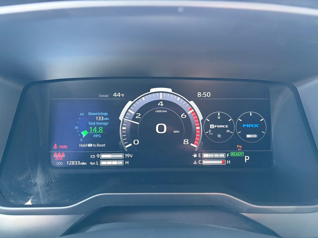 Used 2024 Toyota Tundra Limited AWD/4WD image 22