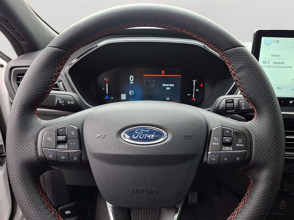 Used 2025 Ford Escape ST-Line w/ Tech Pack #1 image 21