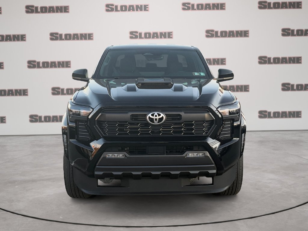 Used 2024 Toyota Tacoma TRD Sport AWD/4WD image 8