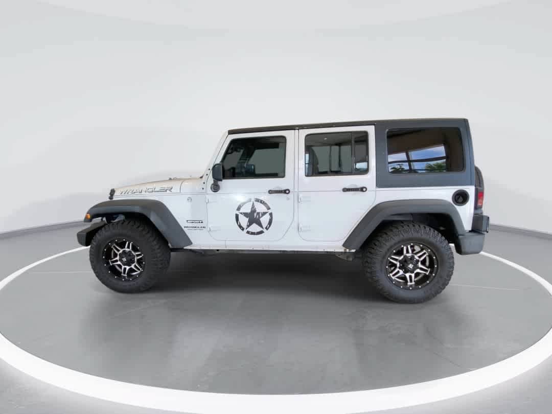 Used 2017 Jeep Wrangler Unlimited Sport w/ Connectivity Group AWD/4WD image 5