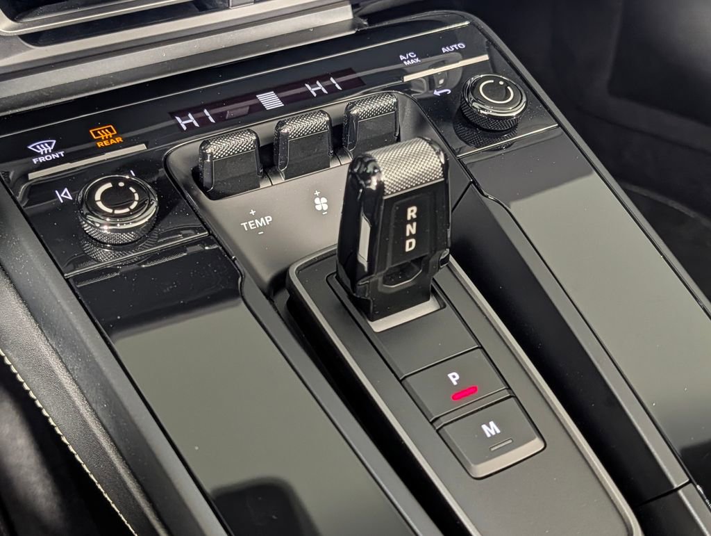 Certified 2023 Porsche 911 Targa 4 GTS AWD/4WD image 32