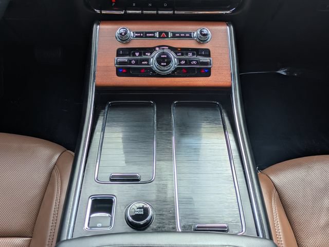 Certified 2020 Lincoln Aviator Reserve RWD image 19