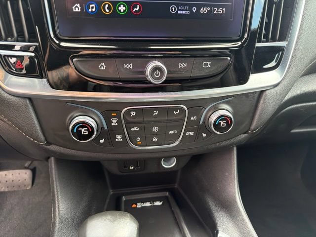 Used 2023 Chevrolet Traverse LT AWD/4WD image 20