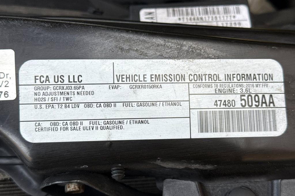 Used 2016 Dodge Grand Caravan SE image 37