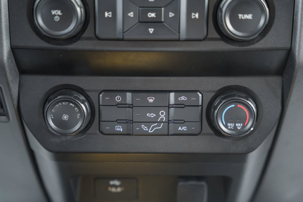 Used 2021 Ford F450 XL w/ Power Equipment Group AWD/4WD image 35