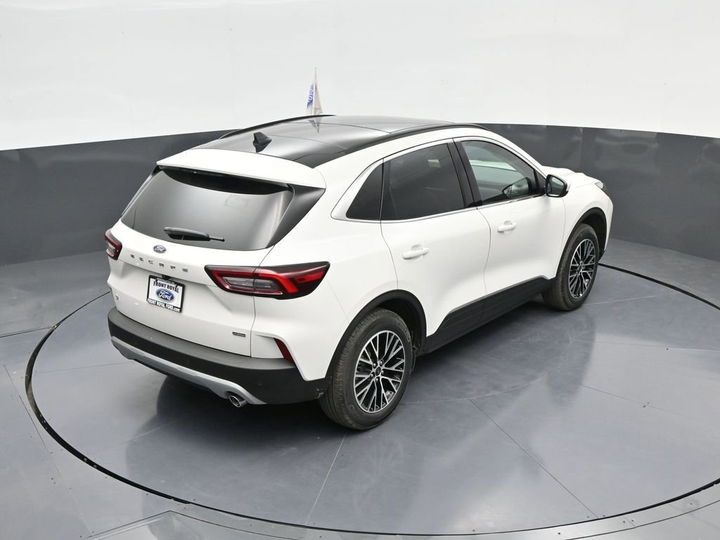 New 2025 Ford Escape SE FWD image 33