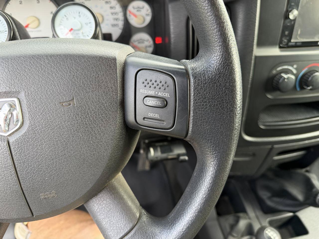 Used 2005 Dodge Ram 3500 Truck SLT w/ Protection Group AWD/4WD image 30