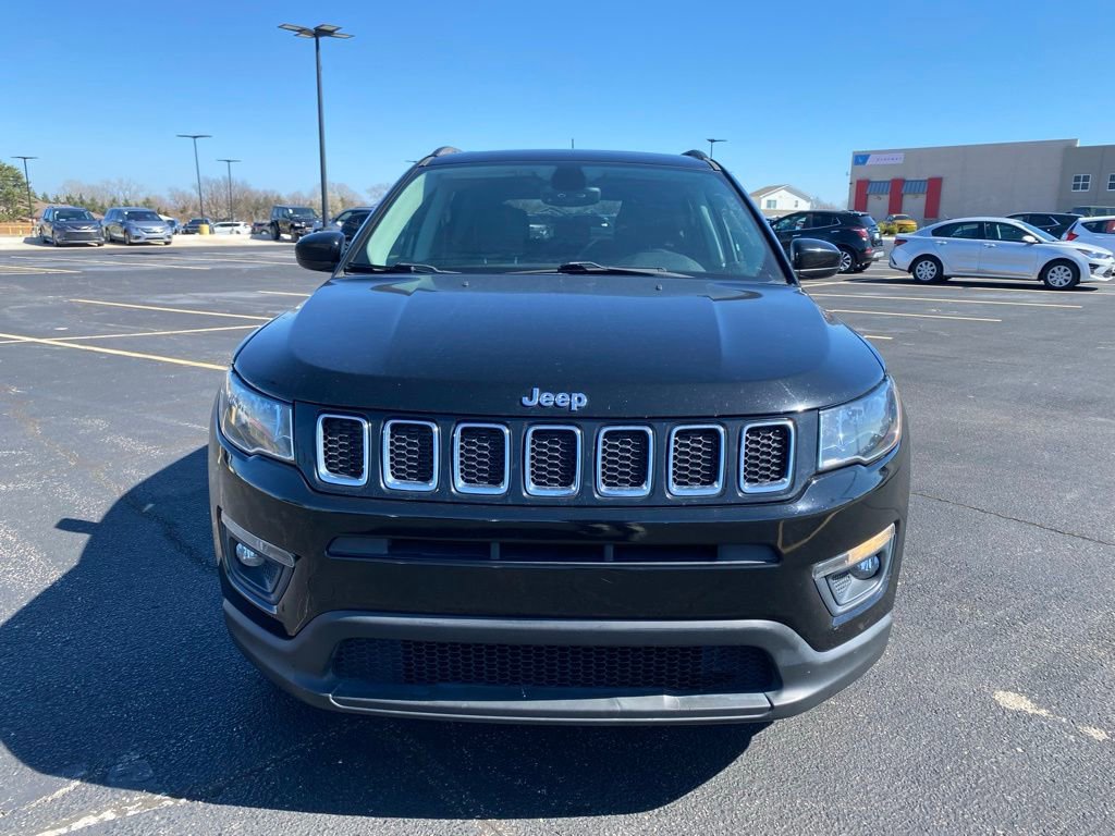 Used 2018 Jeep Compass Latitude w/ Popular Equipment Group image 4