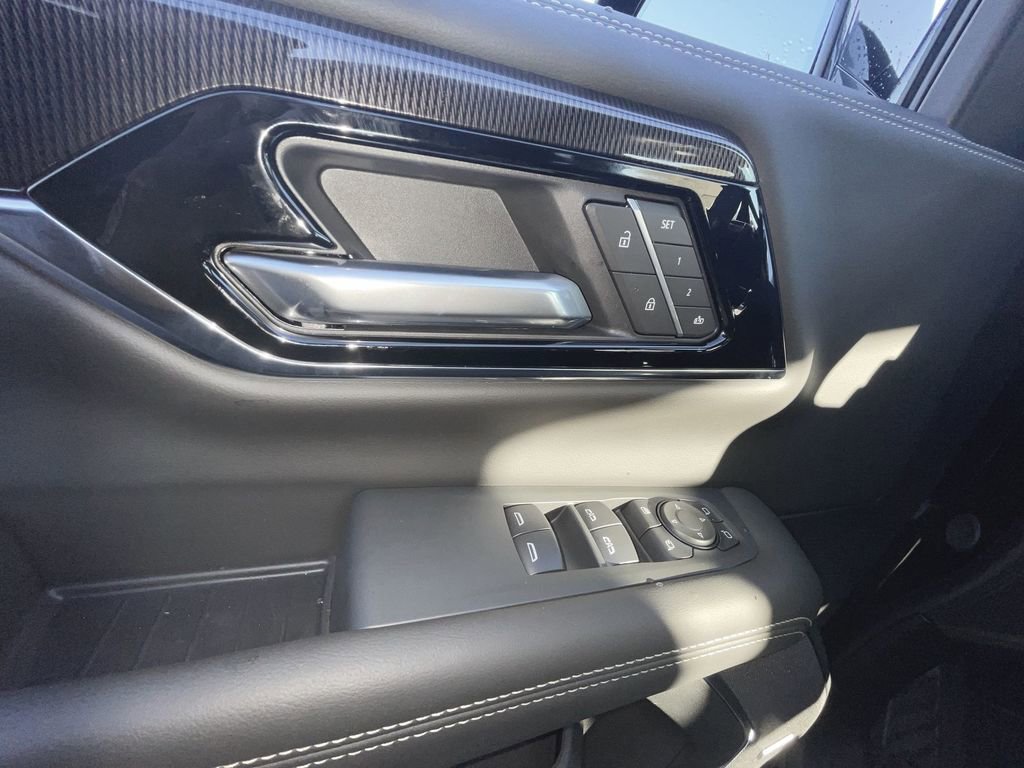 New 2026 GMC Yukon XL Elevation image 28