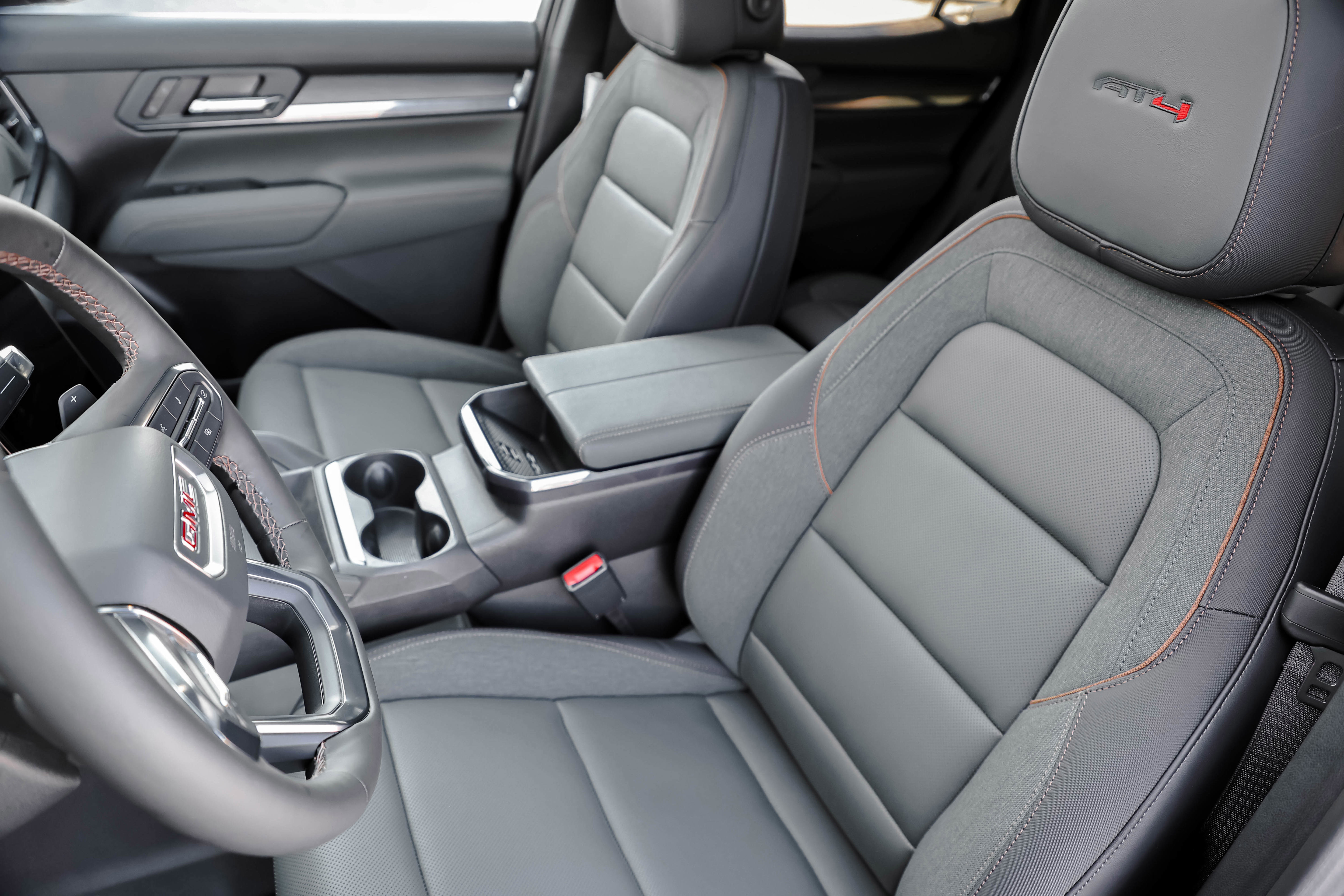 New 2026 GMC Terrain AT4 w/ Convenience Package III image 11