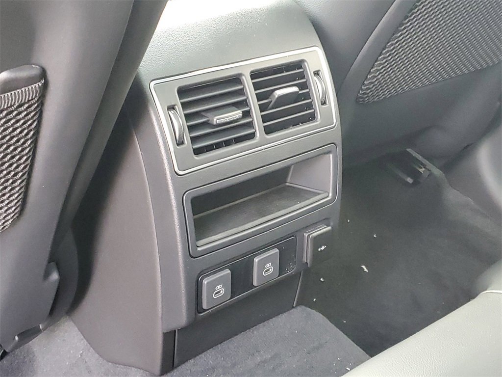 New 2026 Jaguar F-PACE R-Dynamic S image 31