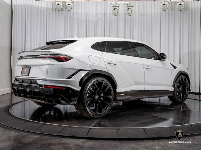 Used 2023 Lamborghini Urus S AWD/4WD image 14