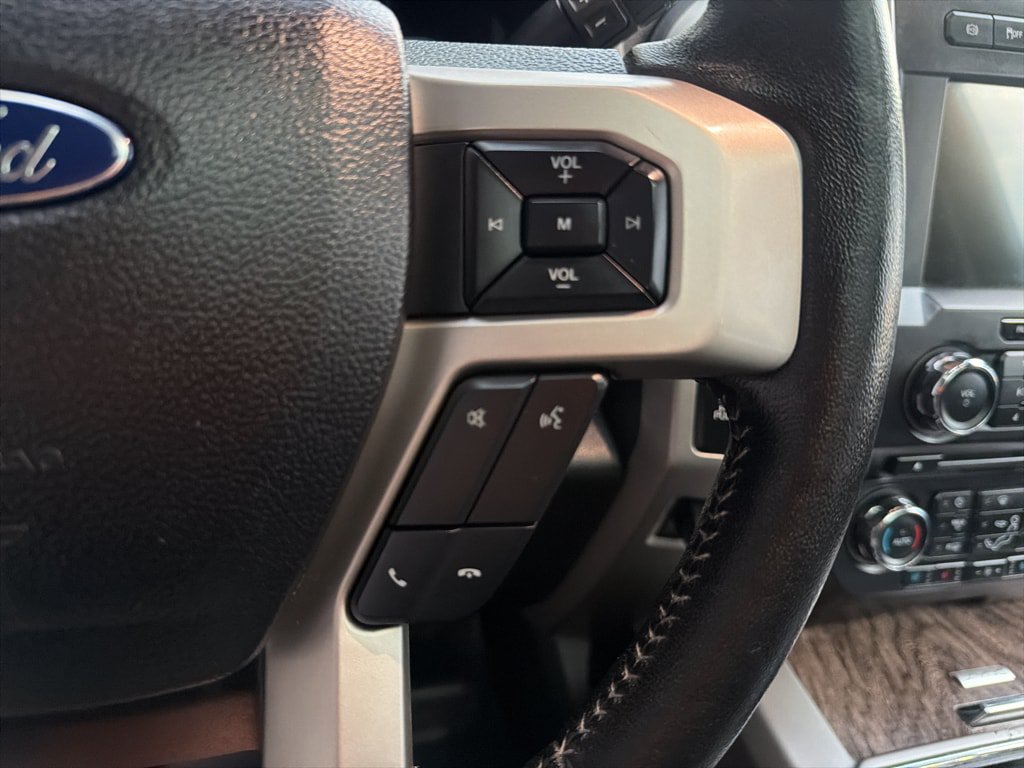 Used 2017 Ford F250 Lariat w/ Lariat Ultimate Package AWD/4WD image 29