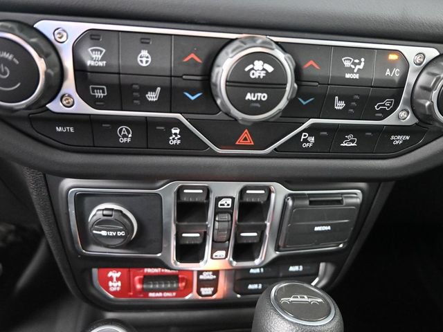 New 2025 Jeep Gladiator Rubicon w/ Safety Group AWD/4WD image 35