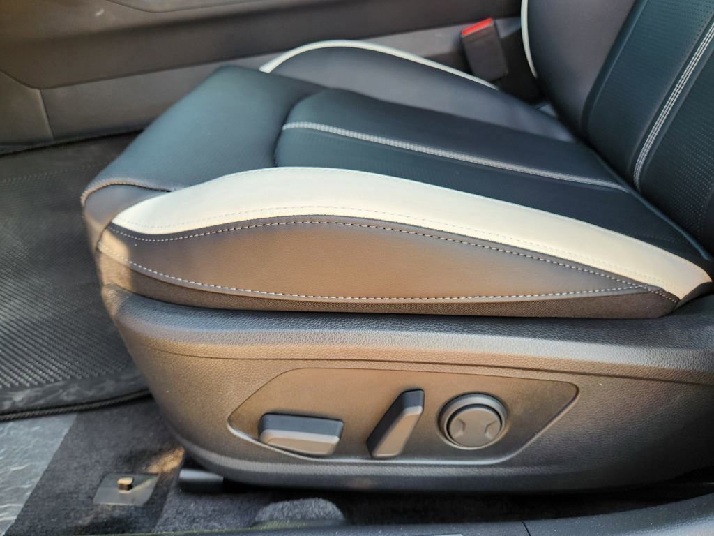 New 2026 Kia K5 GT-Line AWD/4WD image 18