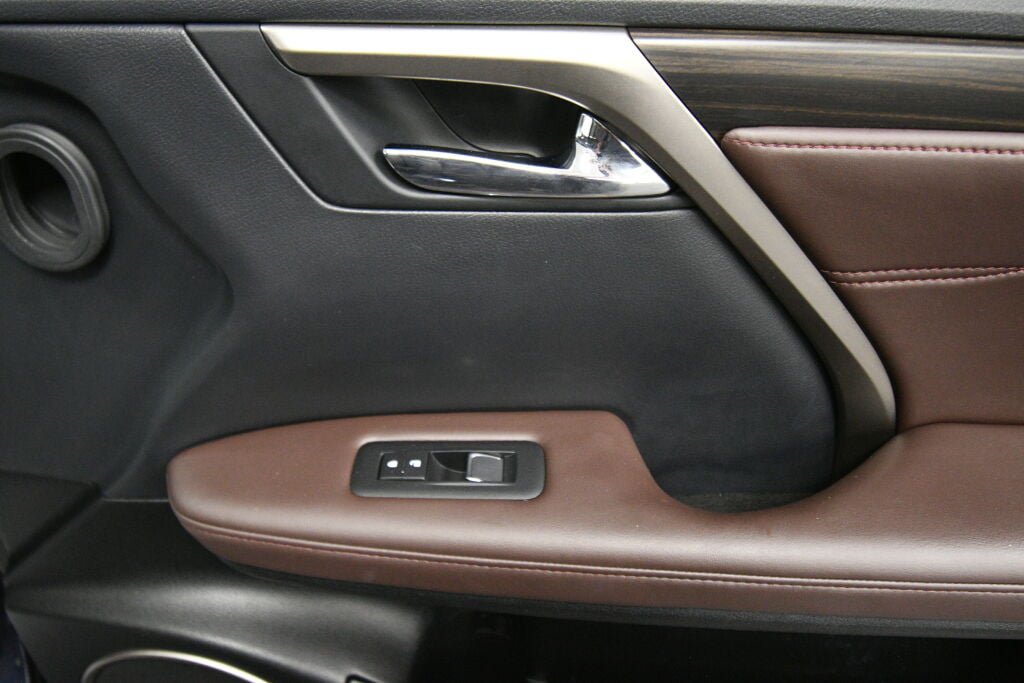 Used 2019 Lexus RX 350 AWD w/ Navigation Package image 30