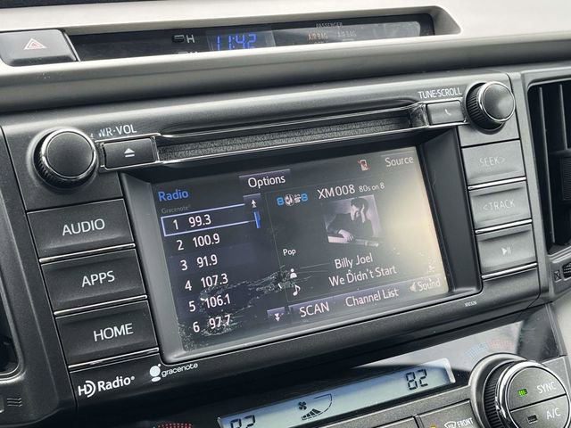 Used 2015 Toyota RAV4 XLE image 28