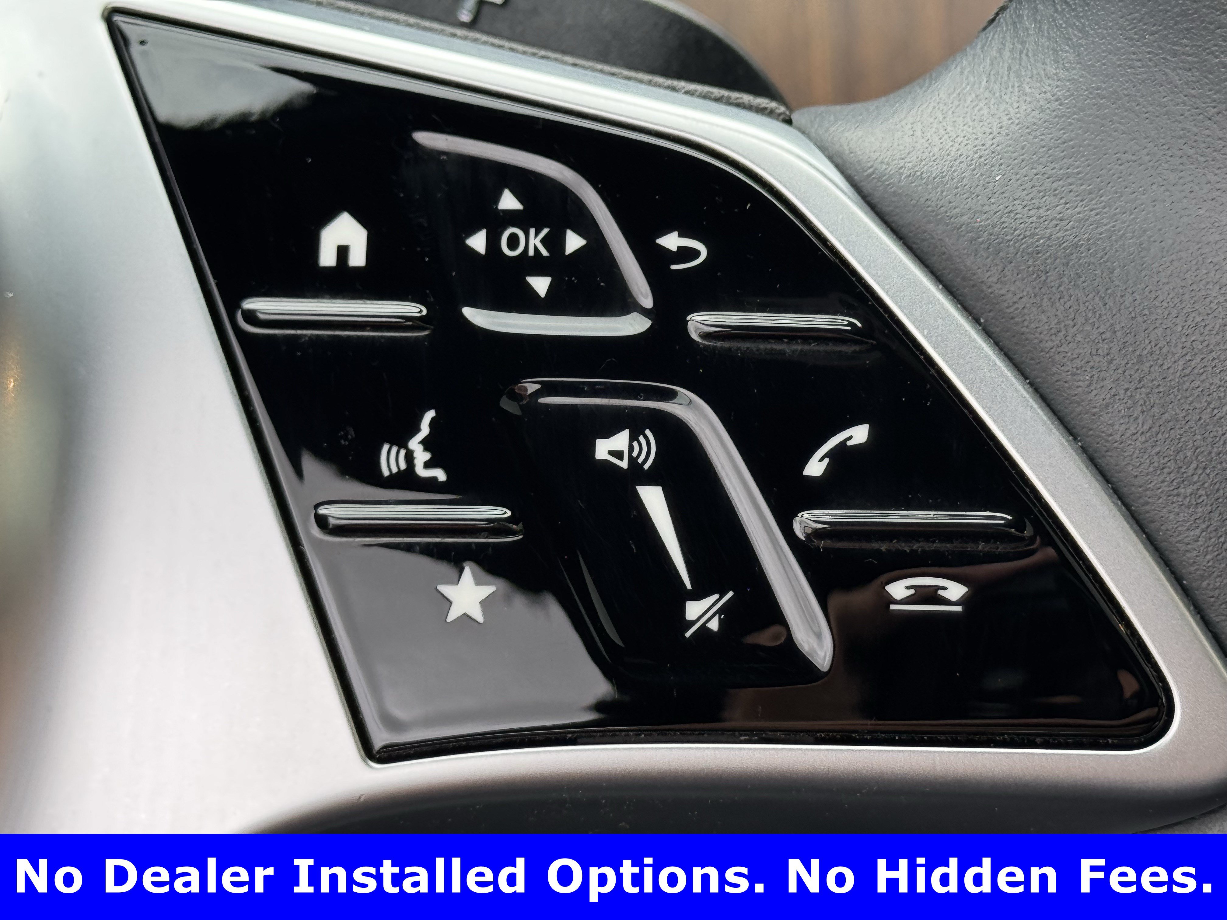 Used 2025 Mercedes-Benz C 300 4MATIC Sedan image 24